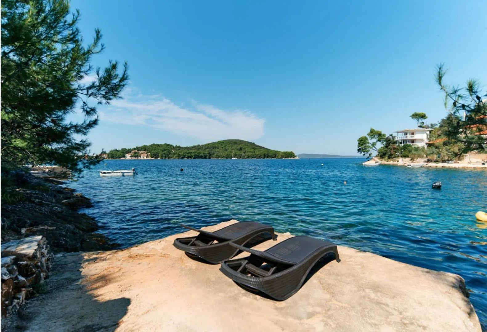Hotel apartamentowy Apartments Eva Savar