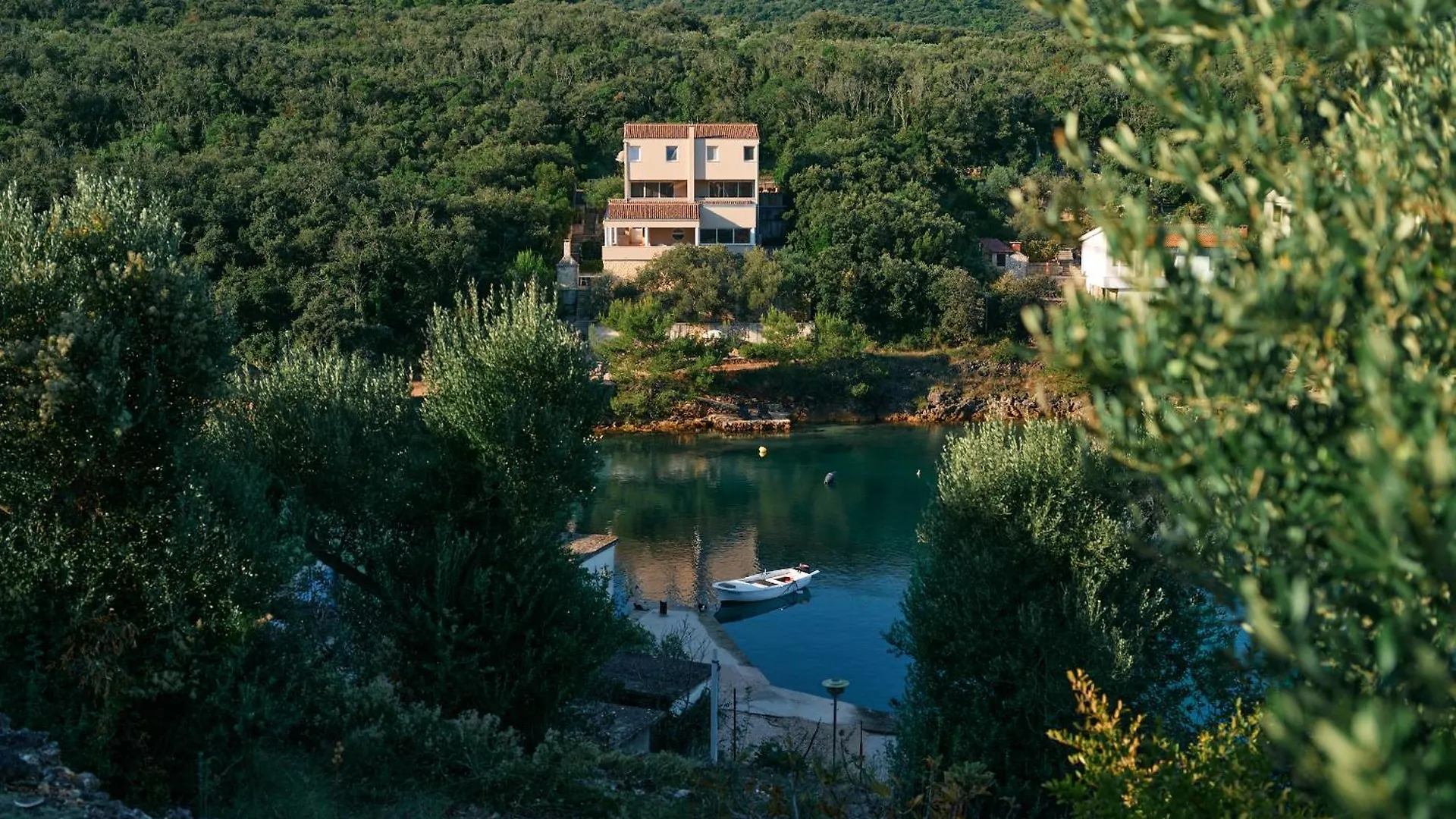 Apartments Eva Savar Aparthotel
