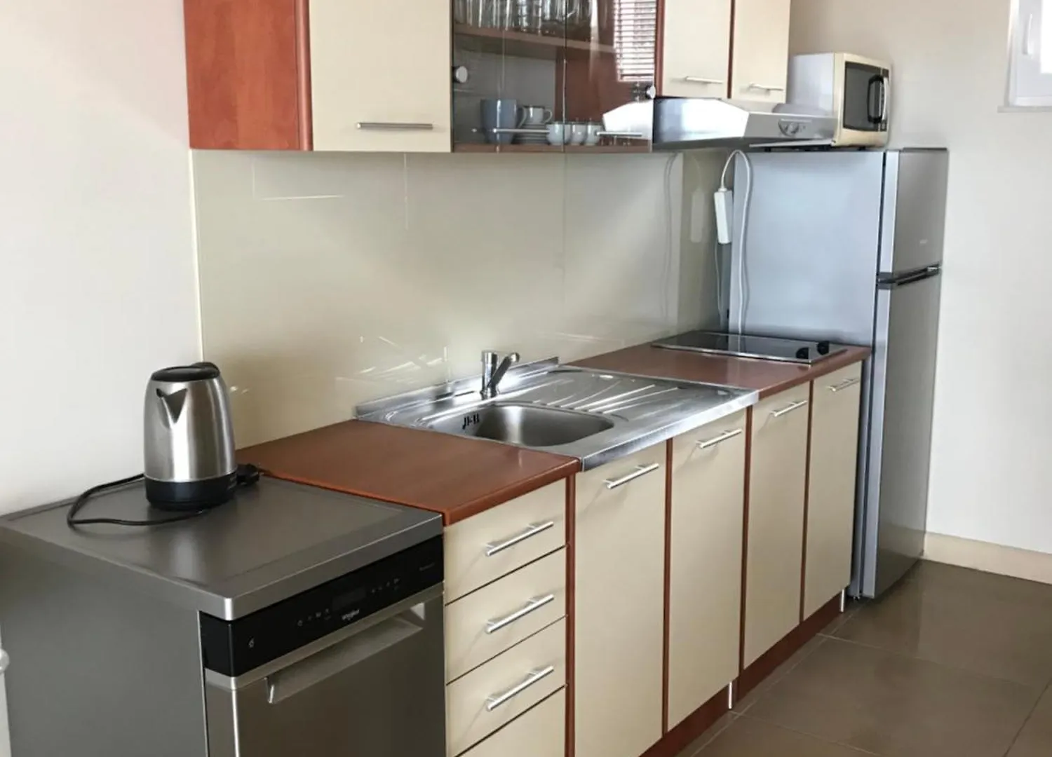 Apartments Eva Savar Aparthotel